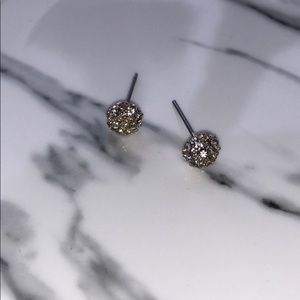 ✨Buy 2 get 1 free!!✨ Silver rhinestone earrings